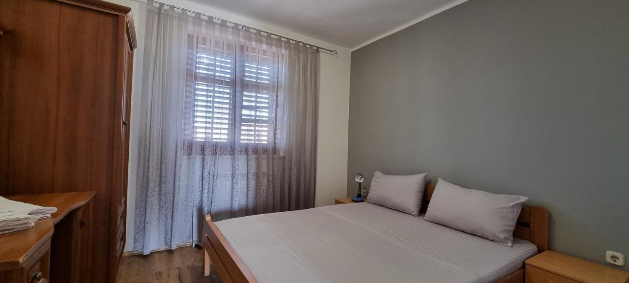 Idila Sea Front Apartments Medulin Ngoại thất bức ảnh