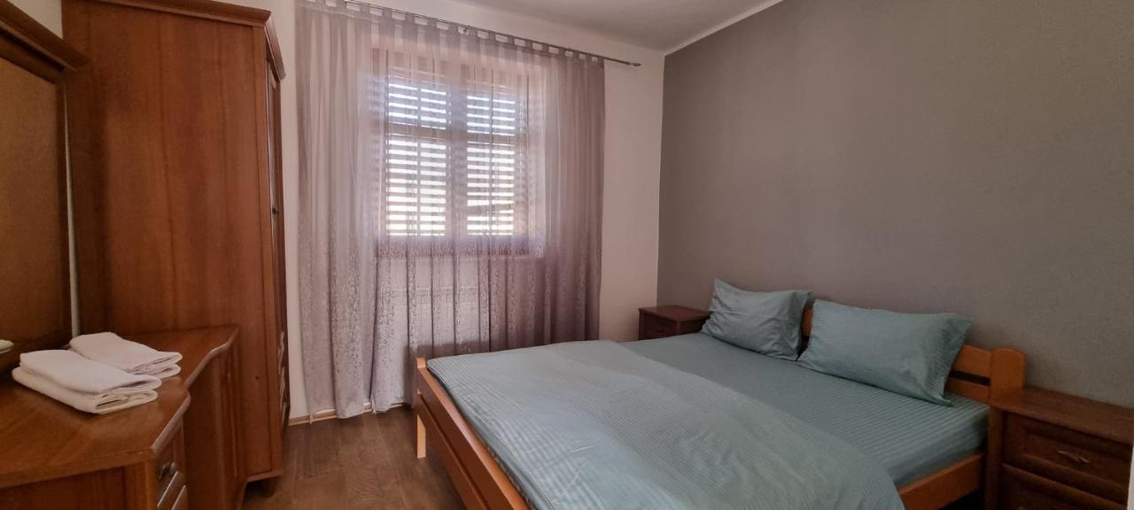 Idila Sea Front Apartments Medulin Ngoại thất bức ảnh