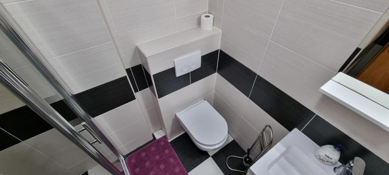 Idila Sea Front Apartments Medulin Ngoại thất bức ảnh