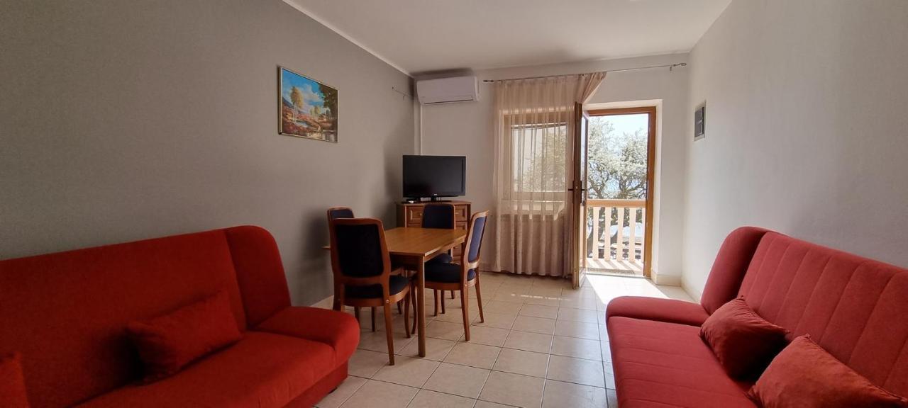 Idila Sea Front Apartments Medulin Ngoại thất bức ảnh