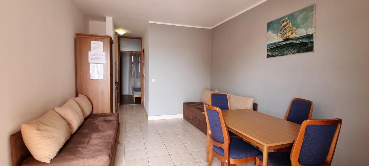 Idila Sea Front Apartments Medulin Ngoại thất bức ảnh